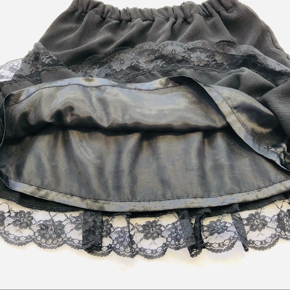 Colza, Lace Trim Skirt, Size Large - Picture 7 of 15